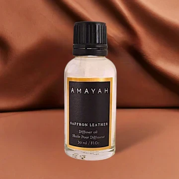 زيت معطر برائحة الجلد الزعفراني